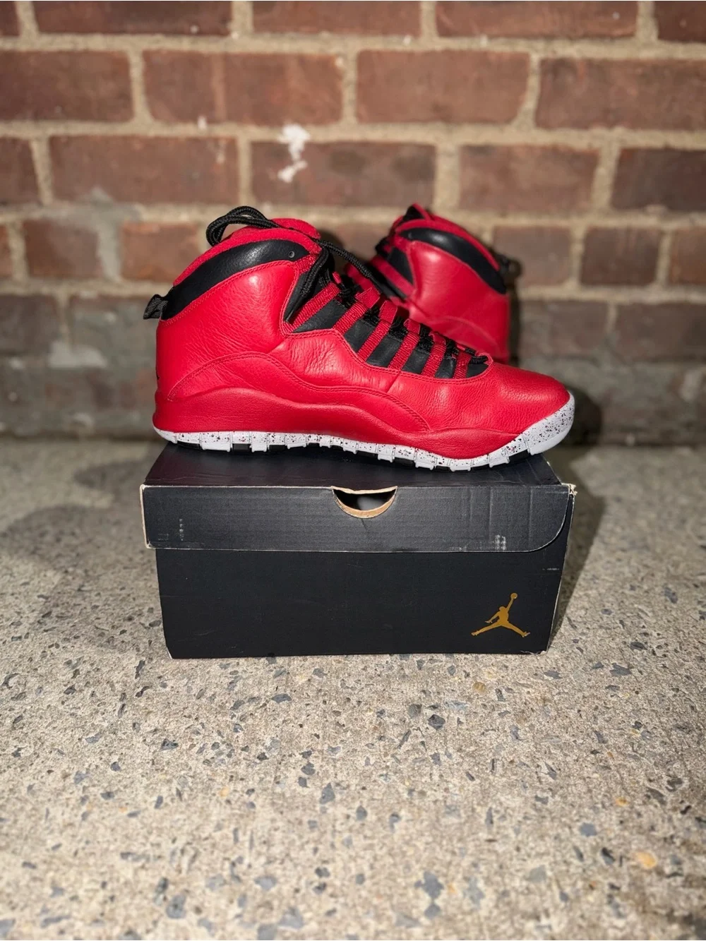 Air Jordan 10 retro 30th bulls over broadway size 11.5
